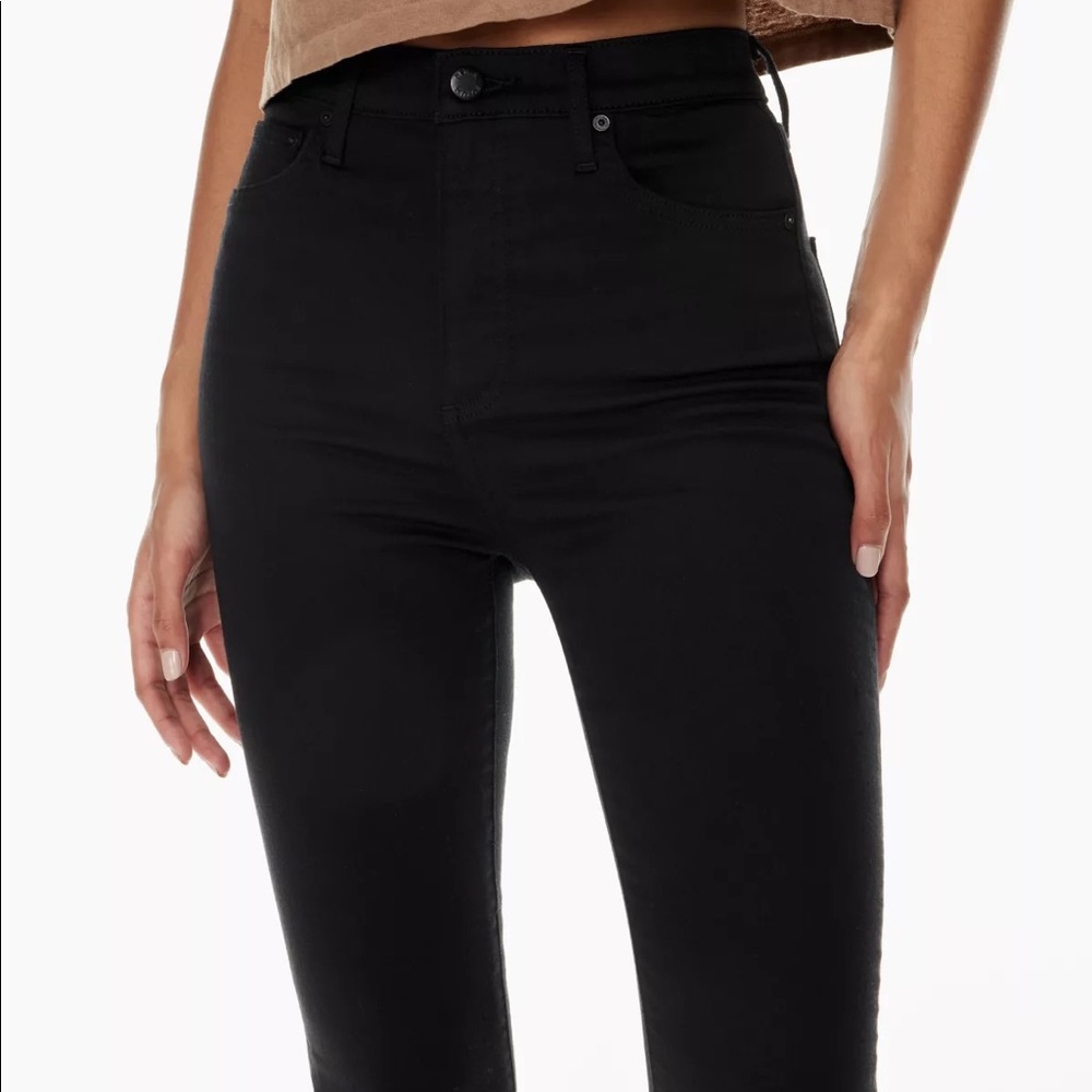 Aritzia/The Denim Forum, The Lola High Rise, 25W, 26L, NWT